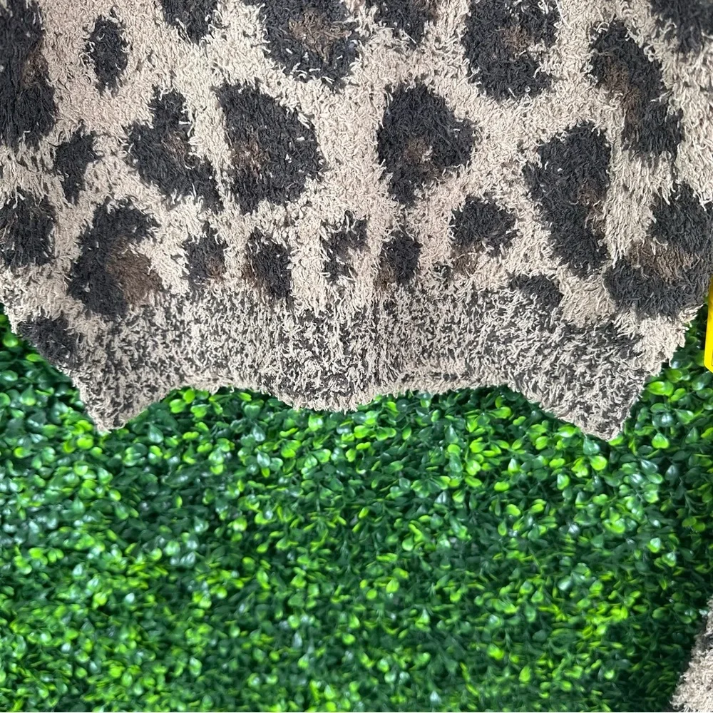 Nwt Skims Cozy Leopard Print Kids joggers and pull over SET‎ NWT